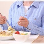 【ドン引き】男性「食事行きましょう」→男「あれとあれとビールと…」私「私はこれ、会計別で」→酷い噂をたてられた。なんだこいつ…。