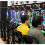 【報告者がクズ】嫁は、俺の稼ぎが底辺でもいつもニコニコしてやりくりしてくれていた。俺はスロと仕事で疲れて家事や育児は一切せず、嫁が倒れて入院した時も放っておいた。3番目の子供ができた時、嫁に「堕ろしたい」と言われ・・・