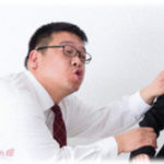 【衝撃体験】取引先の40代男性。やたらボディータッチしてきたり、電話やメールで卑猥な言葉を吐きまくったり。だんだんエスカレートして「ヤラせてくれなきゃ取引先変えちゃうよｗ」と言い出したので・・・