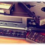 【ざまぁ】離婚した元夫からのビデオレター。１本目→夫＆小姑「すみませんでしたー（棒）」２本目→「申し訳ございませんでした」。ようやく理解したみたい。