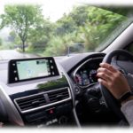 【GJ】義兄「嫁をSCまで車で送ってやって」私「はい」→義兄嫁「助手席嫌！後部座席に座りたい！」私「…じゃあ」