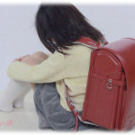 【理不尽】幼い頃から両親に虐待され「お願いですから施設に入れてください」と駆け込んだこともあったけど誰も相手にしくれなかった。中学生になり友達の話を聞いて、やっぱり自分の親は異常なんだと知り警察に相談に行った。ところがそこで受けた扱いは・・・