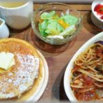 【セコ義弟嫁】昼ごはん食べに入ったカフェで義弟嫁と子に会った。私が食べ終わったので席を立とうとしたら、義弟嫁が引き止めてきて、また伝票来てないから！