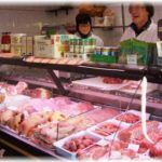 【怖い話】肉屋の美人な娘さんが離婚後にすぐ再婚したが、また離婚して出戻った。近所「あの娘に原因があるんじゃなか？」→なんと、夜になるとその娘は