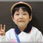 【衝撃】母・長女９歳・次女５歳・俺３歳は父から酷い暴力を受けていた。三女の赤ん坊もいて子供を守るため離婚を迫った母。父「ひとり捨てて行けば離婚