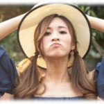 【イラっとする話】母の友人の図々しい親子が、私の留学を見送るから空港に来ると言い出した結果…。これはイライラする…。