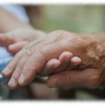 【泣ける話】結婚2年目から10年以上義母の介護をしてきた。その義母が亡くなる少し前に言ってたことを思い出すと涙がでてしまう。