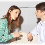 【馬鹿】嫁から、真面目な話があるから今日は早く帰ってきてと連絡が来たがそういう雰囲気が苦手だから飲んで帰った。家では娘が泣いてたがめんどくさい