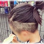 【報告者が…】私「小１の息子がクラスに馴染めない。友人に相談しよう」友人「セミロングは目立つらしいよ。切ってみれば？」私「学校にいる障害児は変な髪型だけどそれと同類扱い！？非常識！」