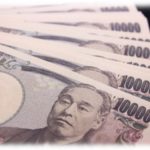 【相談】実家の借金返済のため我が家の家計から300万出したら、今まで倹約家だった嫁が散財するようになった。昔の嫁に戻って欲しいんだが…