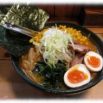 【衝撃体験】俺「あのうまいラーメン屋行くか」→常連「頼む辞めないでくれ！」店主「辞める。なぜなら…」俺「？！！」
