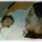 【衝撃の事実】先週、従兄弟の嫁が出産したので、私の母がお見舞いに行きました。しかし、驚くべきことに、従兄弟の嫁が精神的にひどく疲れ果てている状態だったそうです。その原因は、なんと私たちの叔母にあるというのです…。