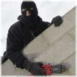 【怖い体験談】自分好みの家を建てた後、長期の海外出張になり帰ってきたら家が盗まれてた