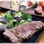 【和む話】インド人の学者さんを食事に連れて行くことになり、肉はまずいと思い寿司屋へ連れて行ったが、メインディッシュに飛騨牛のステーキ登場！これはまずいかなとインド人に確認した結果ｗｗｗ