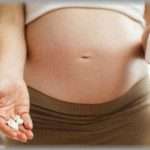 【旧石器人間トメ】ウトメに誘われランチした後、妊婦健診で処方してもらった咳止め薬を飲もうとしたら、いきなり手を叩かれて薬が床に落下した