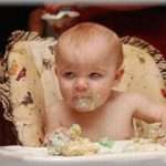 【赤子宣言】「♪おまえの「あーん♪」に応える前に 言っておきたいことがある かなり厳しい話もするが 赤子の本音を聞いておけ♪」かわいい顔してチャッキー級な赤子宣言