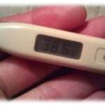 【修羅場】熱と吐き気で病院に行ったんだけど、あまりにも体がだるくて病院の長いすに横になってた。そこまでは覚えてるんだけど気付いたらベッドの上で点滴受けてた。原因は…