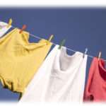 【スカッとする話】旦那が出張中のため、期間限定で同居をしている姑が豹変した。洗濯物の干し方がなってないと注意を受けたのでプチッときて反論してやった。