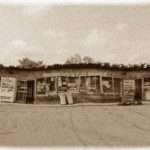 【不気味な体験談】男友達4人が寂れたドライブインで出会った3人の女の子の話